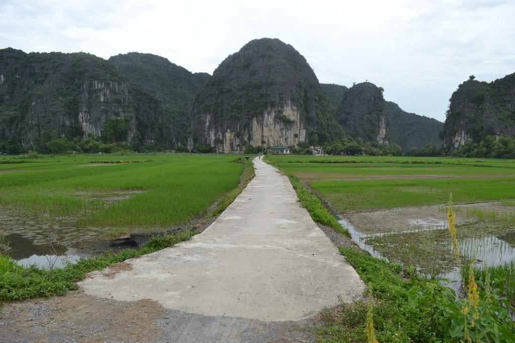 Tam Coc Smile Homestay Ниньбинь Экстерьер фото